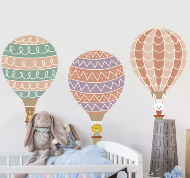 Sticker chambre bébé animaux dans montgolfières - TenStickers