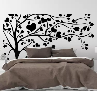 Sticker nature arbre orné de cœurs - TenStickers