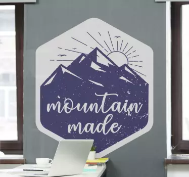 Sticker nature design inspiré des montagnes - TenStickers