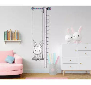 Sticker toise lapin sur la balançoire - TenStickers