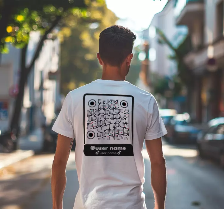 T-shirt QR code Tiktok - TenStickers