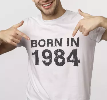 T-shirt personnalisé born in year - TenStickers