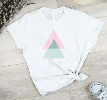 T-shirts composition géométrique en triangles - TenStickers
