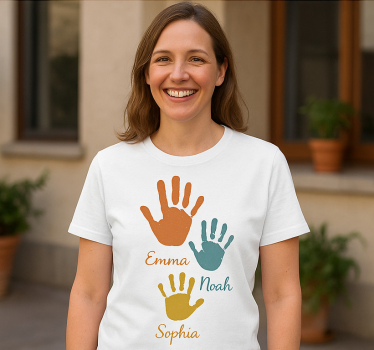 T-shirts design empreintes de mains personnalisées - TenStickers