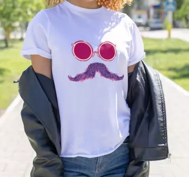 T-shirts moustache avec lunettes de soleil cool - TenStickers