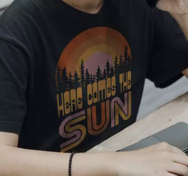T-shirts graphique de la forêt au lever du soleil - TenStickers