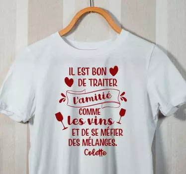 Tee-shirt amis et vin - TenStickers
