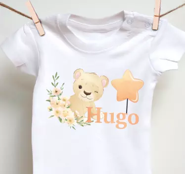 Tee shirt bebe Lion mignon pour garçon avec nom - TenStickers