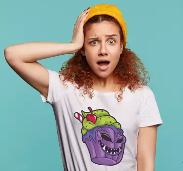 Tee-shirt enfant expression de cupcake surpris - TenStickers