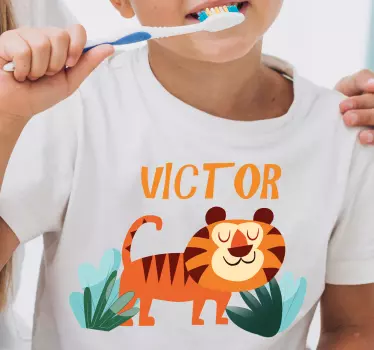 Tee-shirt enfant tigre mignon avec prénom - TenStickers