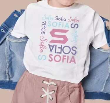 Tee-shirt enfant modèle initial et nom - TenStickers