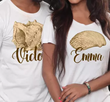 Tee-shirt personnalisé noms de couple coquillage - TenStickers
